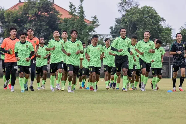 Jelang Persebaya vs...