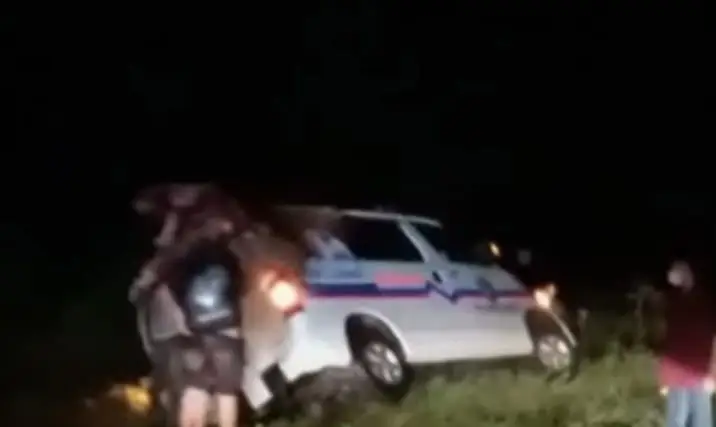 Bawa Jenazah Bayi, Mobil...