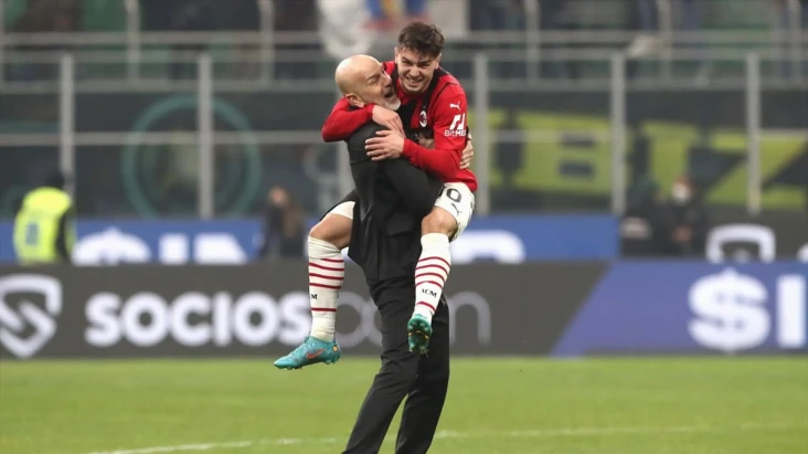 AC Milan Habisi Inter...