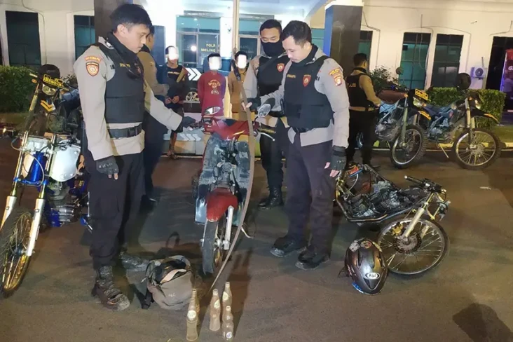Mau Tawuran, Polisi...