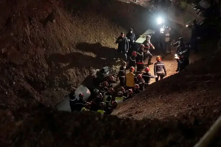 Rayan Meninggal Tragis,...