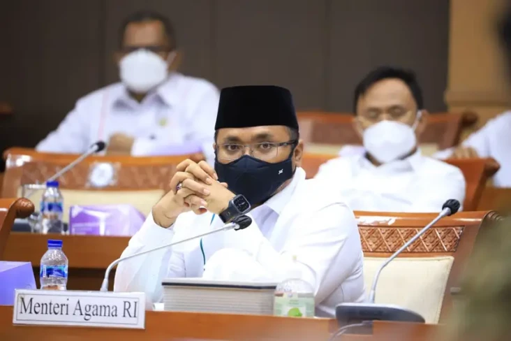 Cegah Penyebaran Omicron,...