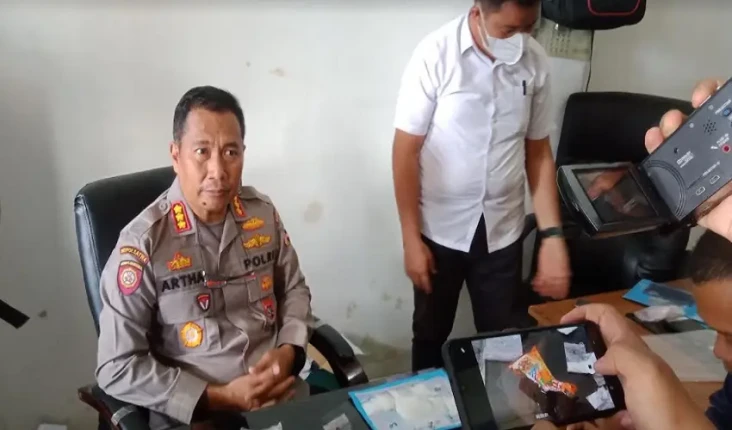 Dor! Kaki Ditembus Timah...