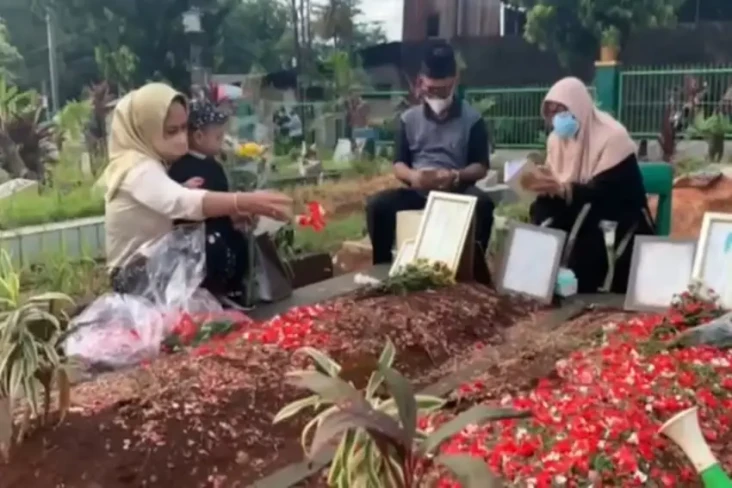 Gala Sky untuk Pertama...