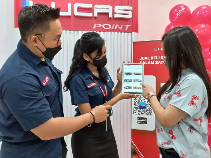Beli Mobil Baru di LUCAS...