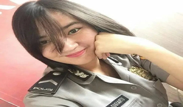 Polwan Cantik Manado...