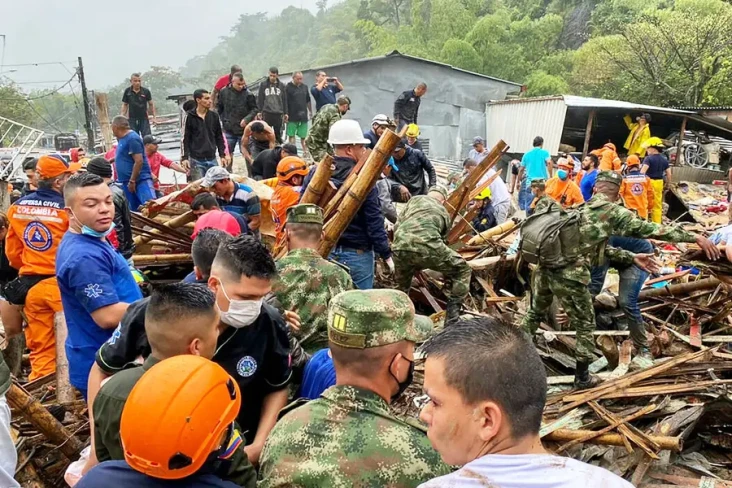 11 Orang Tewas Akibat...