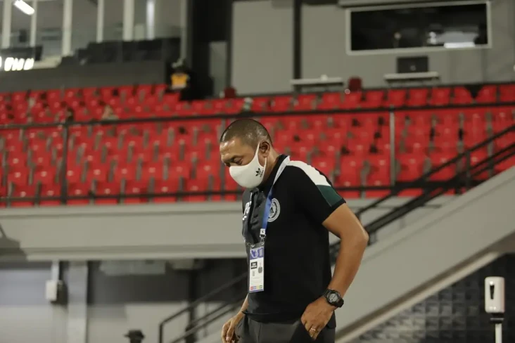 PSS Sleman Tanpa Pelatih,...