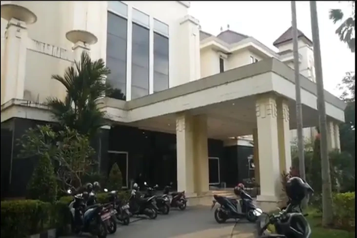 Ketagihan Bersetubuh,...