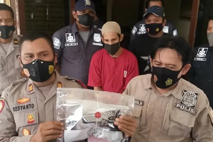 Kesal Selalu Campuri...