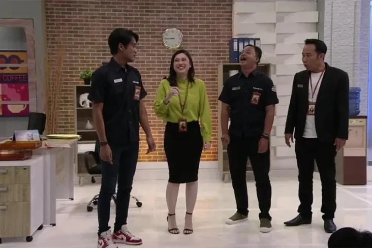 Dustin Sengaja Beri...