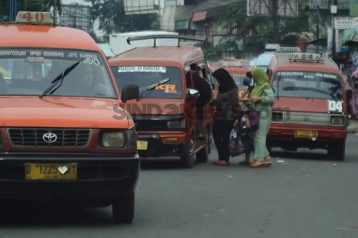 Istilah Khas dalam Angkot,...