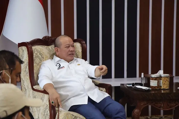 Kritisi JHT Baru Cair...