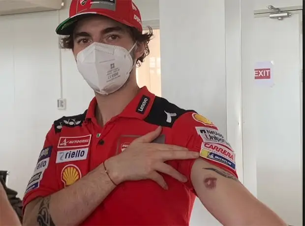 Aduh! Francesco Bagnaia...