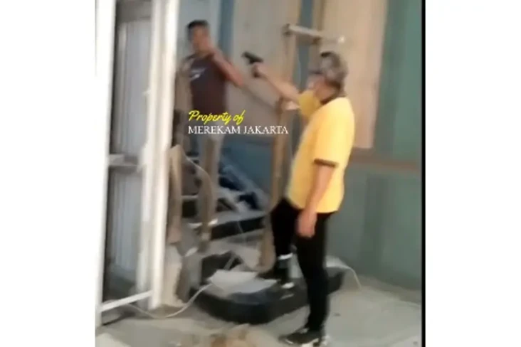 Viral Video Aksi Koboi...