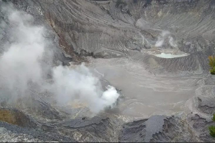Gunung Tangkuban Parahu...