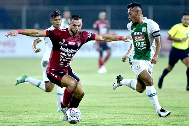 Hasil Bali United vs...