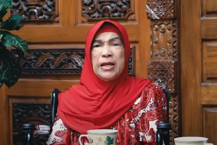 Dorce Gamalama, Artis...