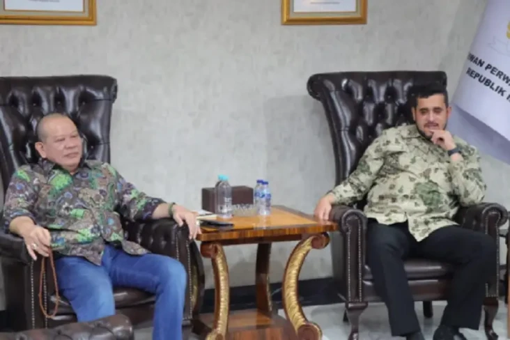 Temui Ketua DPD RI,...