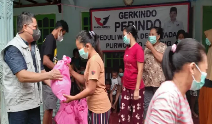 Peduli dan Turun Tangan,...