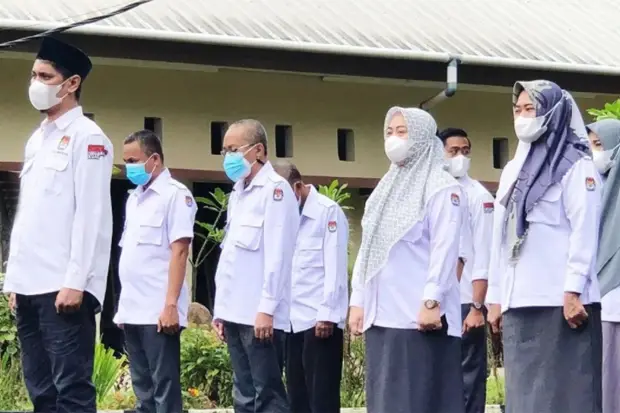 Satu Staf Positif Covid-19,...