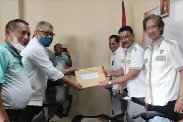 Punya Komitmen Besar...