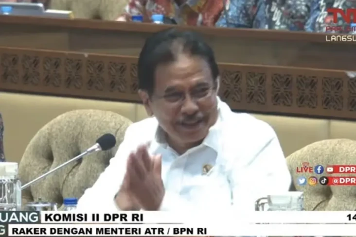 Menteri Sofyan Djalil...