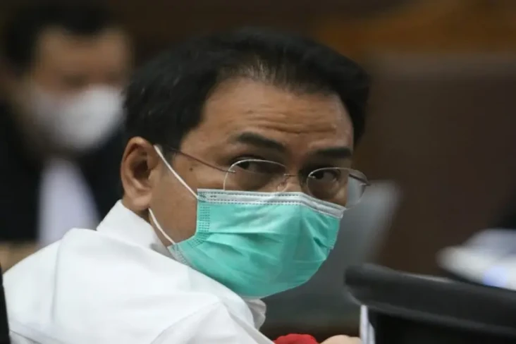Divonis 3,5 Tahun Penjara,...
