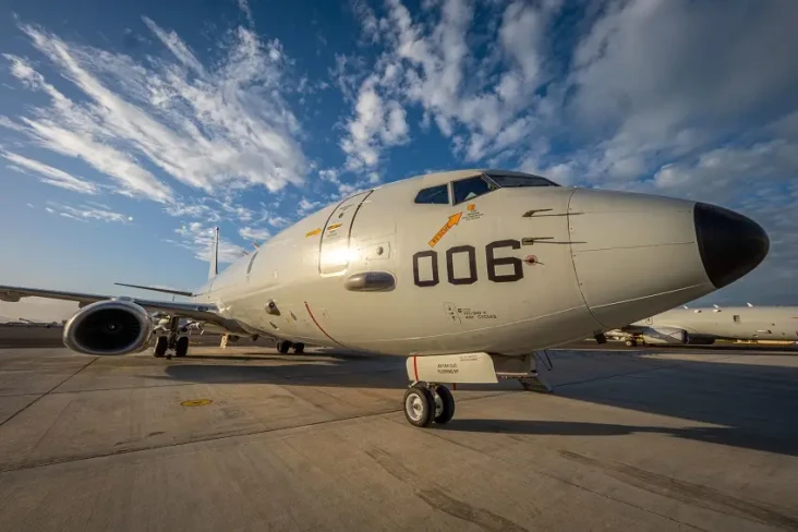 Jet Tempur Rusia Cegat...