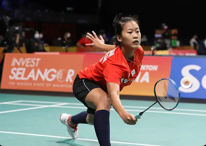 Putri KW Terjegal, Indonesia...