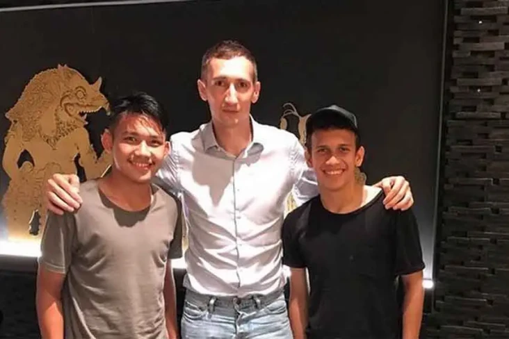 Dusan Bogdanovic, Negosiator...