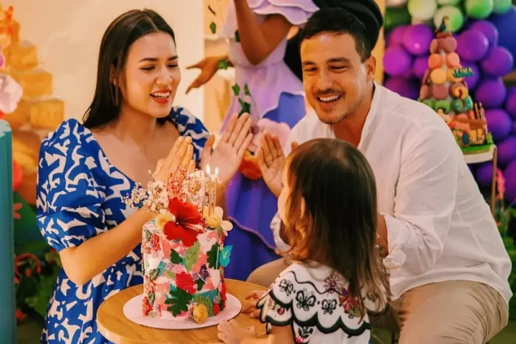 Raisa Rayakan Ulang...