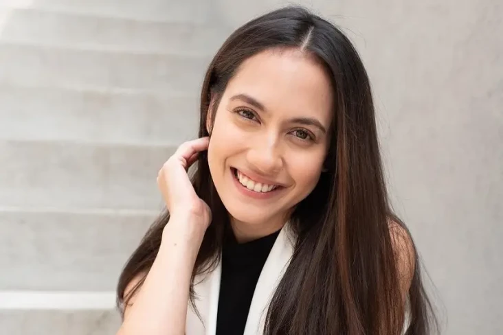 Pevita Pearce Jalani...