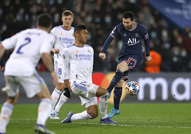 Ancelotti Sebut PSG...
