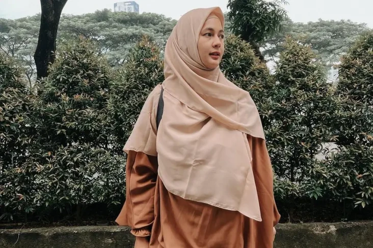 Tampil Cantik dengan...
