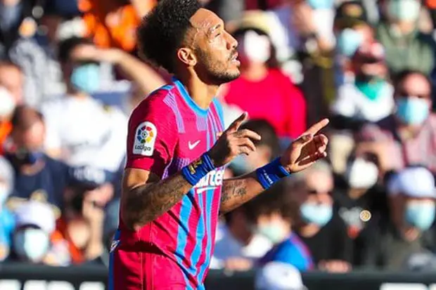 Cetak Hat-trick Lawan...