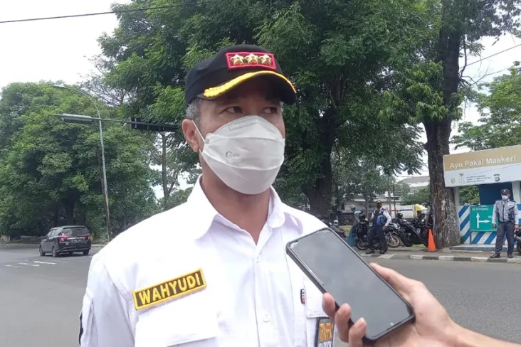 Urai Kemacetan, Jalan...