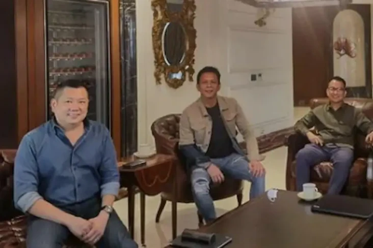 HT Bincang Bareng Ariel...