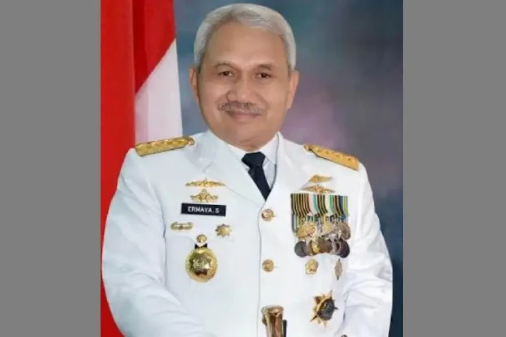 Mengenal Sosok Ermaya,...