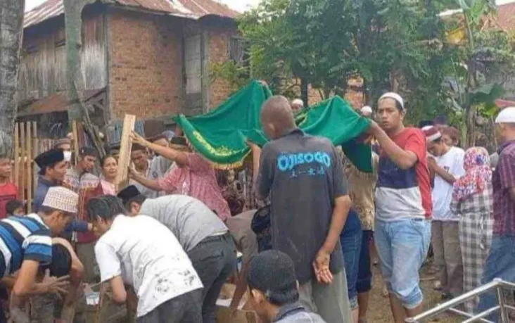 Gempar! Wanita Dikabarkan...