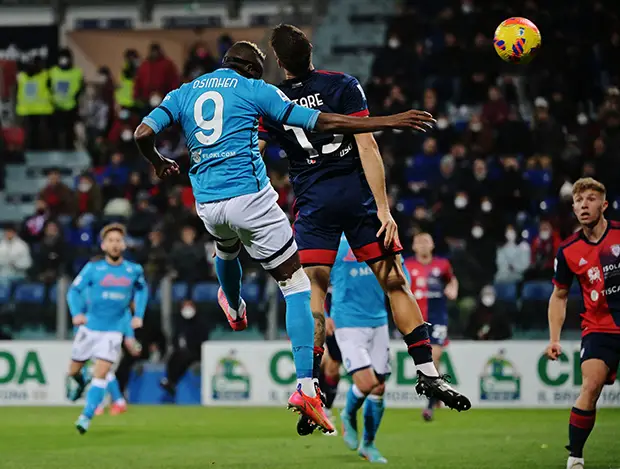 Hasil Cagliari vs Napoli:...
