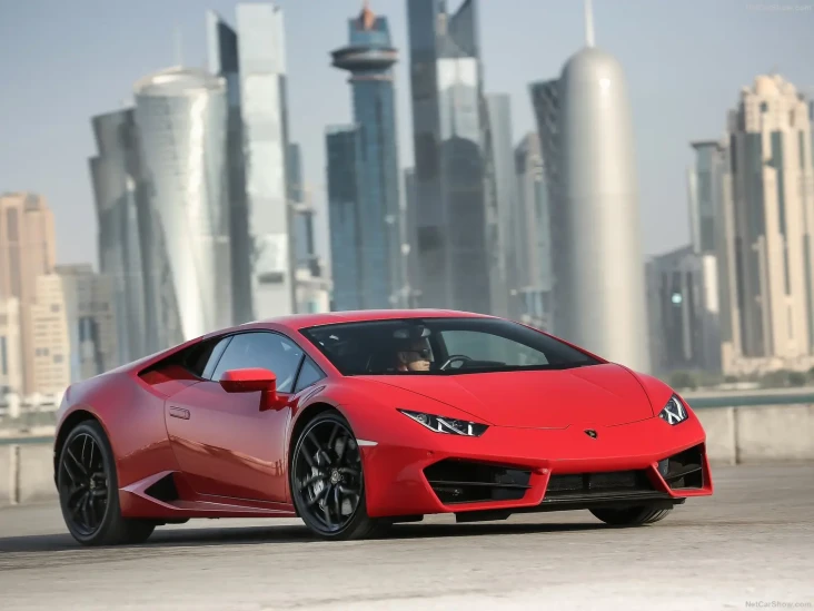 Edan, Hampir 5.000 Lamborghini...