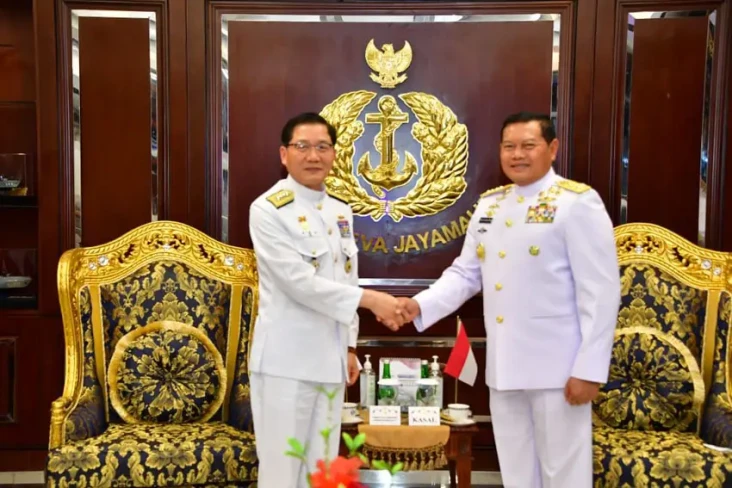 KSAL Terima Angkatan...