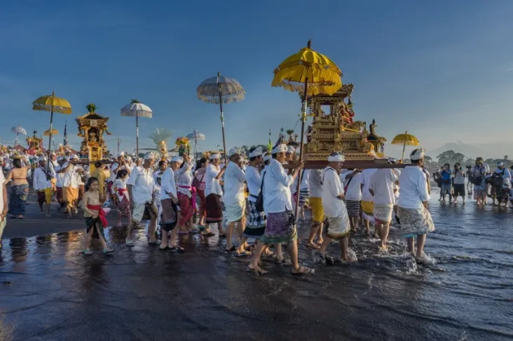 Rencanakan Explore Pulau...