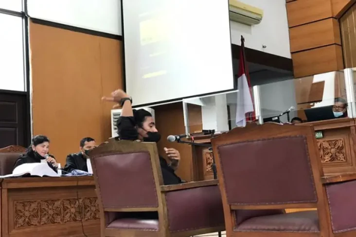 2 Terdakwa Penembakan...