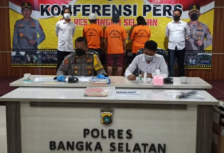 Oknum Guru Silat Predator...