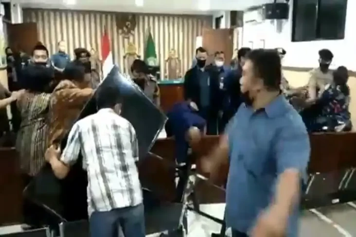 Pembunuh Suaminya Hanya...