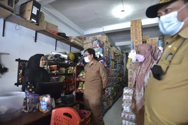Warga di Luwu Utara...