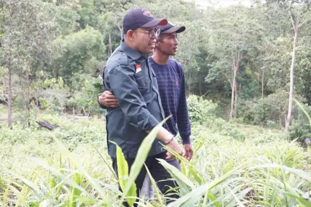 Kunjungi Bone, Andi...