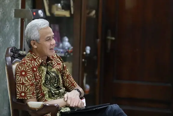 Ganjar Pranowo Dukung...